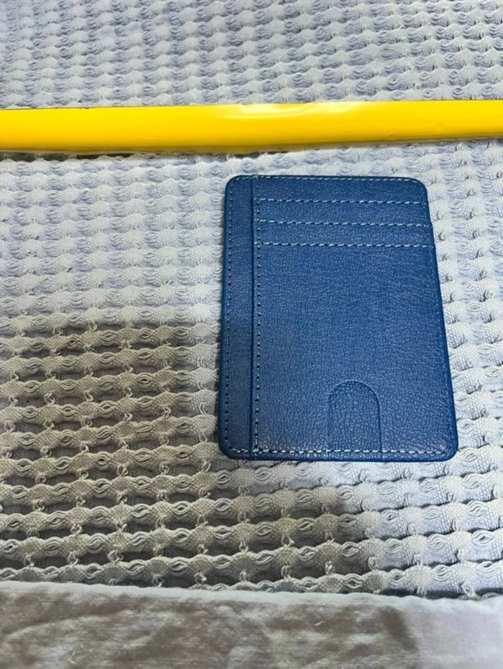 Slim leather RFID blocking credit card holder with id window NWT Gift!